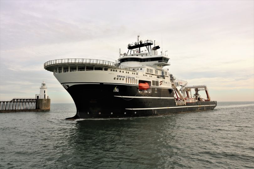 5 Largest Offshore Construction Vessels (OCV)