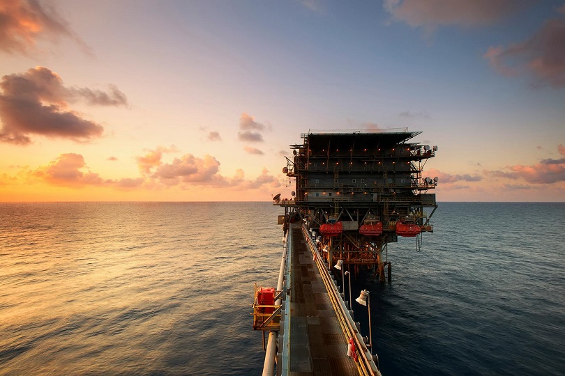 Understanding Offshore Oil and Gas Fields